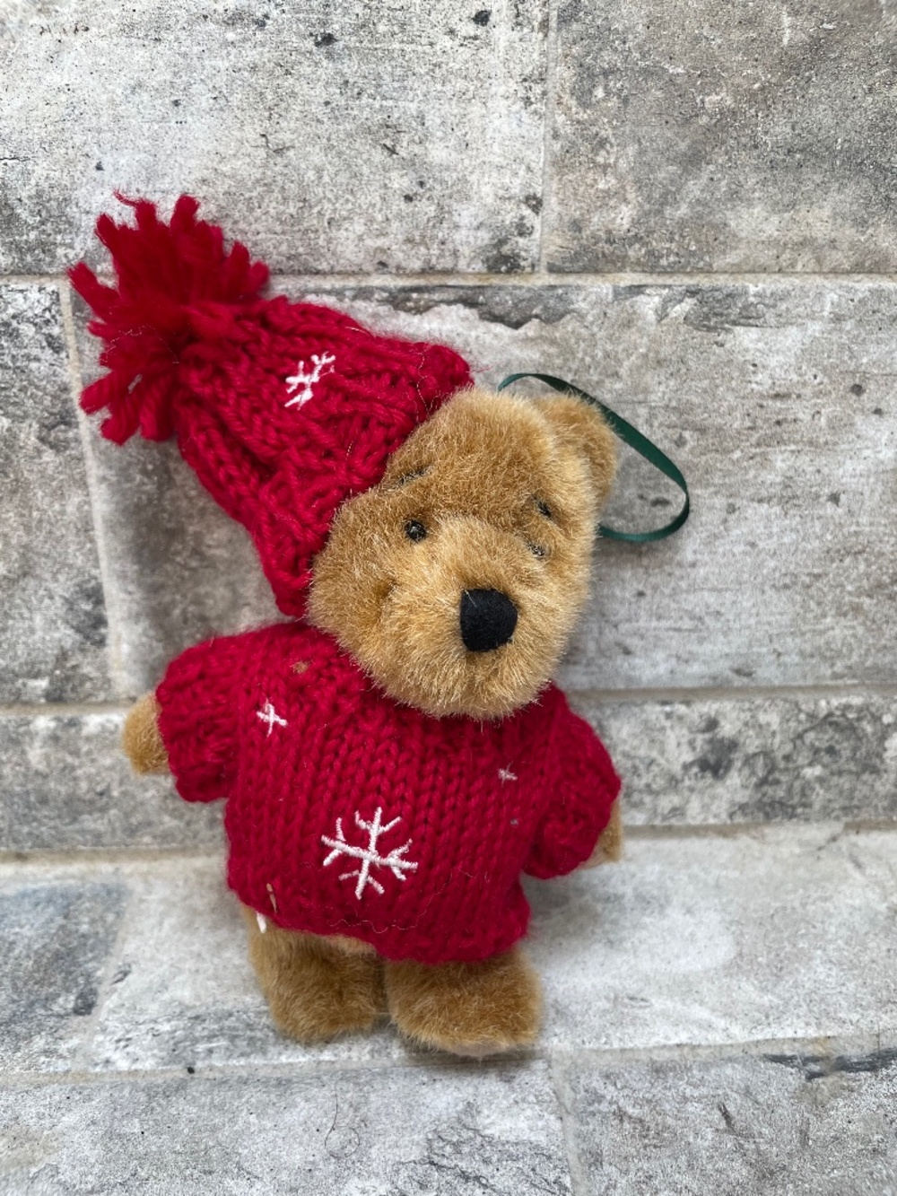 ❤️ BOYDS BEAR HINGED WINNIE THE POOH HOLIDAY ORNAMENT